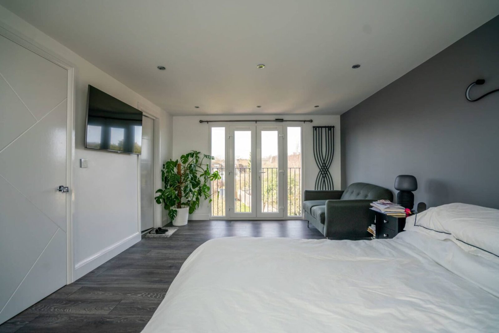 164-c20210312-lmb-group-video-evolution-7r304758-2-copy-scaled-1