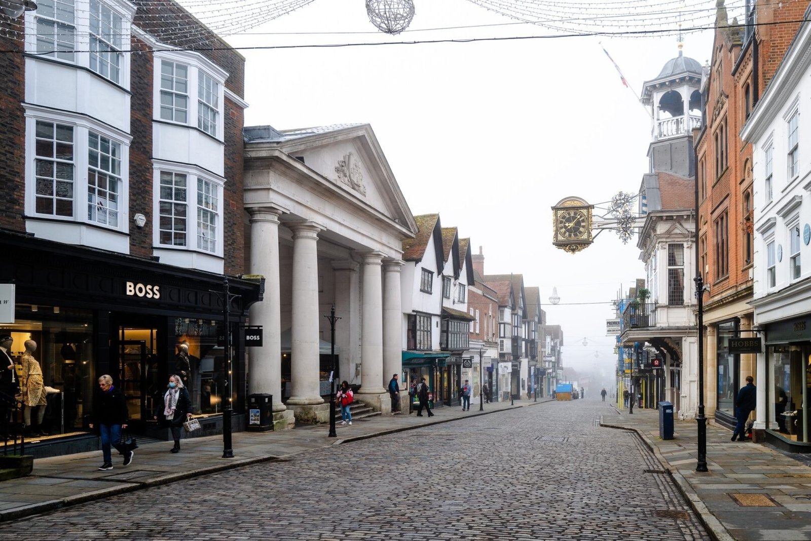 people-shopping-in-town-centre-of-guildford-uk-2