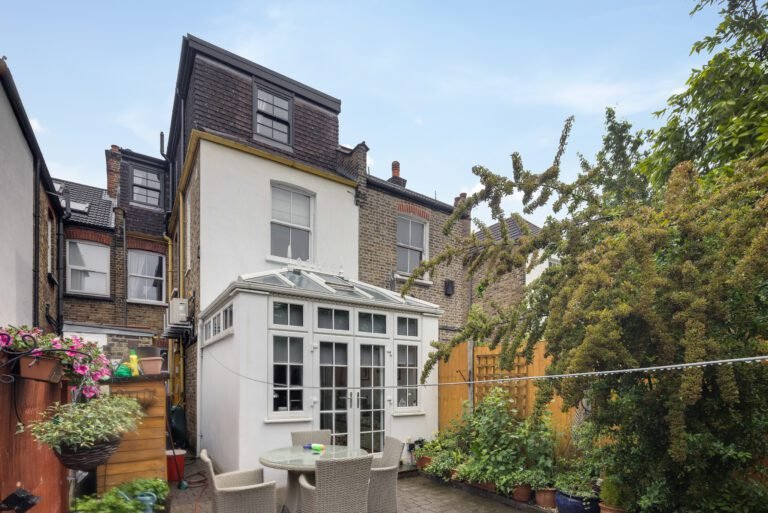 colworth-road-l-shape-768x513-1